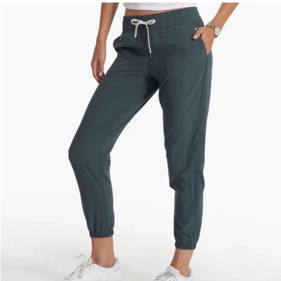 Vuori Women's Weekend Joggers in Stone Blue - Picture 1 of 8